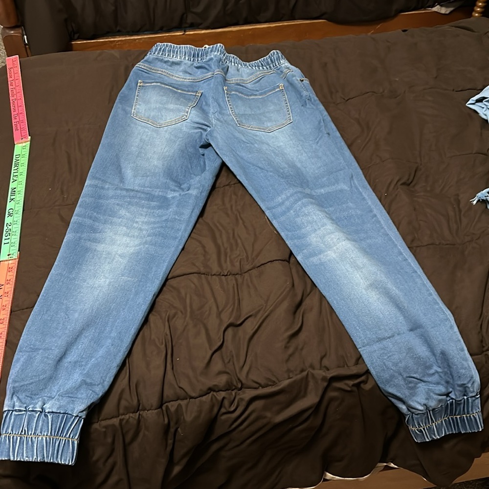 Jeans - Picture 5 of 8